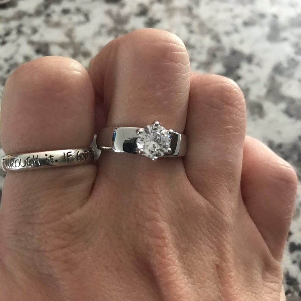 Many Different Rings - Picture 5 of 8